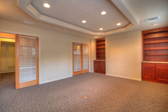 Manhattan Plaza Offices: 75 Manhattan Dr, Boulder, CO 80303